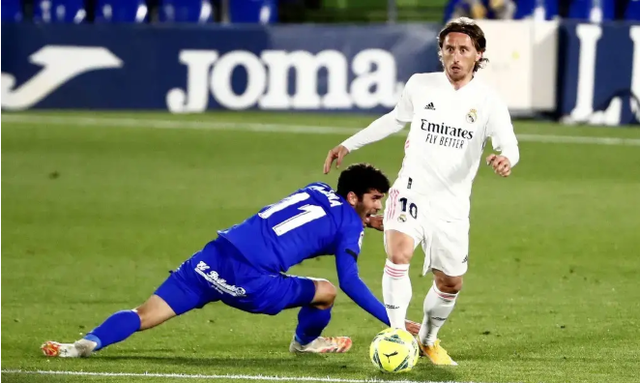 端的策略也 端的策略也