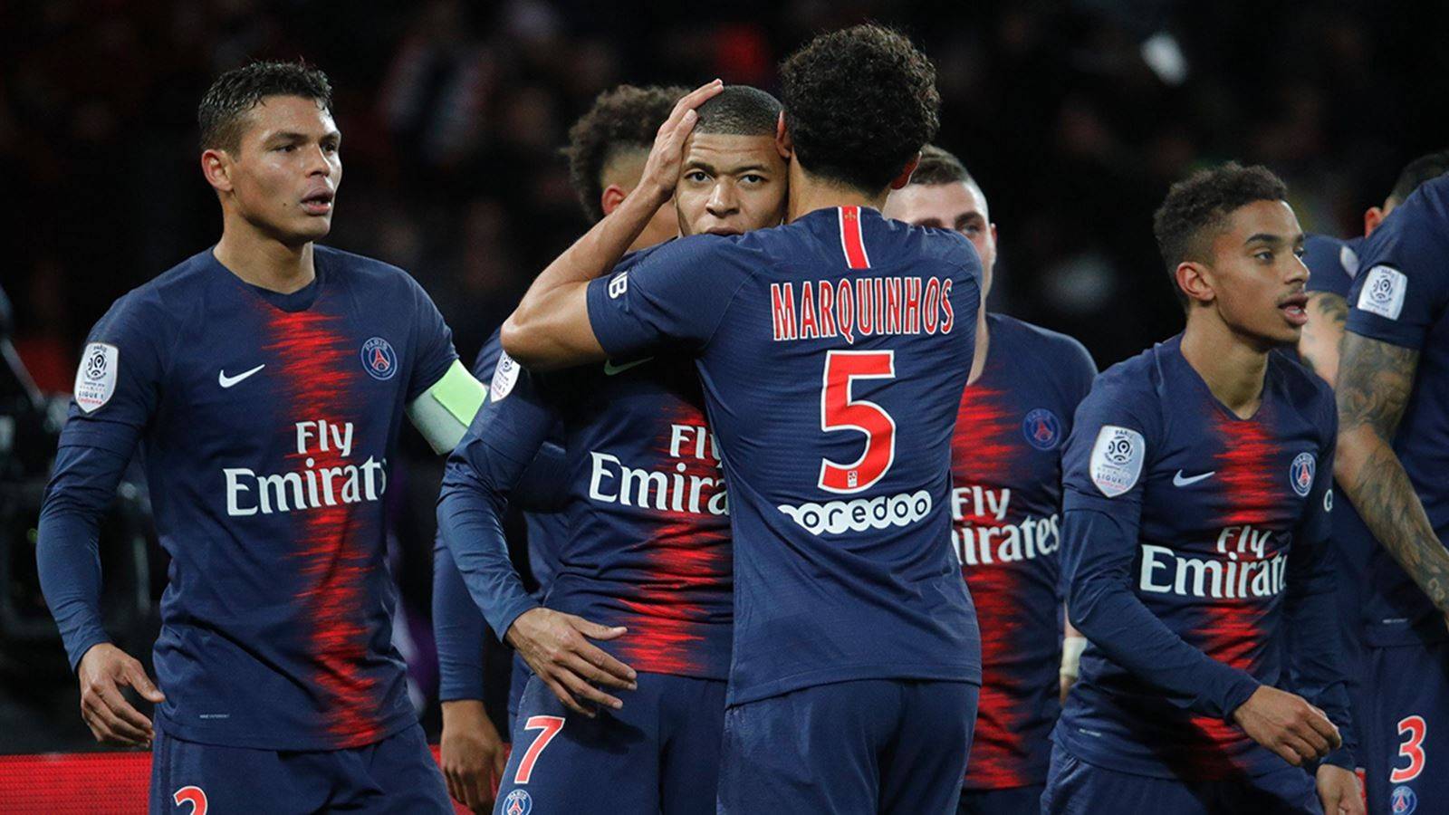 显得尤其重 显得尤其重