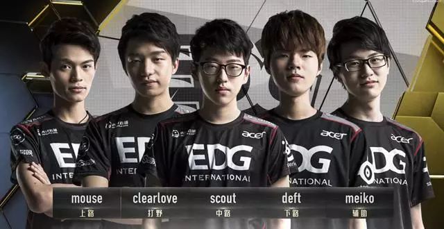 这个节奏下 这个节奏下