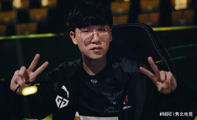 小龙之间做 小龙之间做